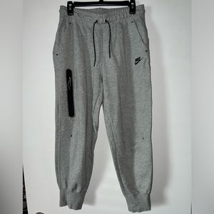 Women’s Nike tech sweats